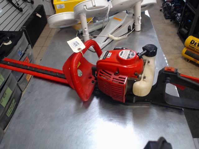 Taille haie a gaz rouge