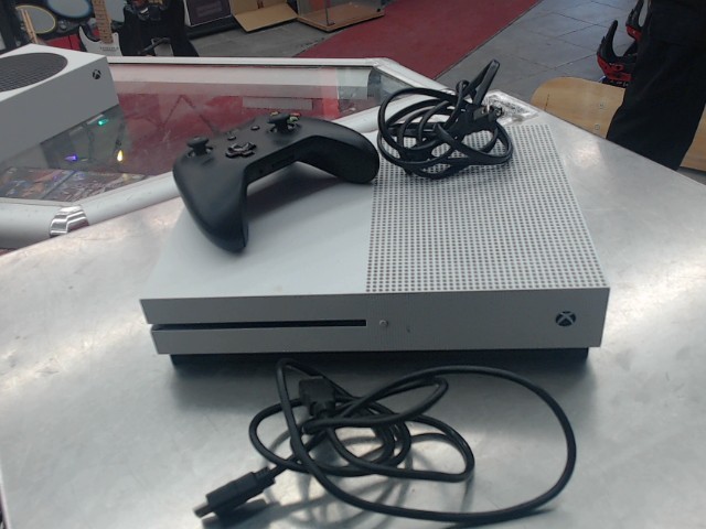 Console xbox one s 1tb avec fils