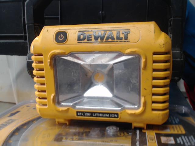 Lumiere de chantier 12/20v