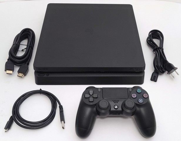 Ps4 slim avec cable
