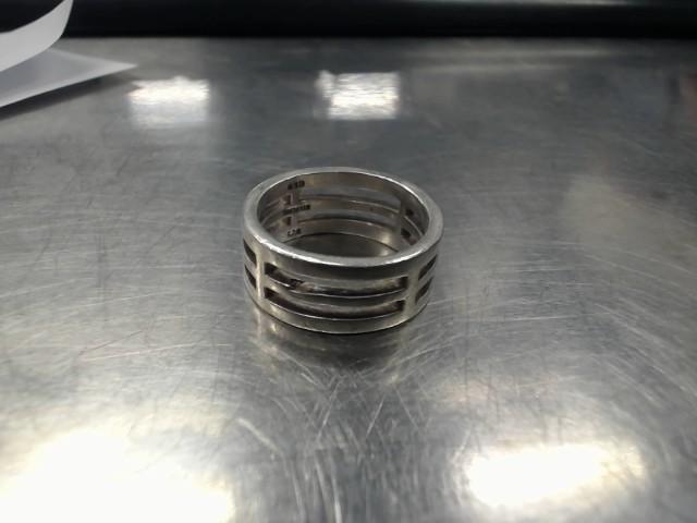 Bague en argent 7.45g