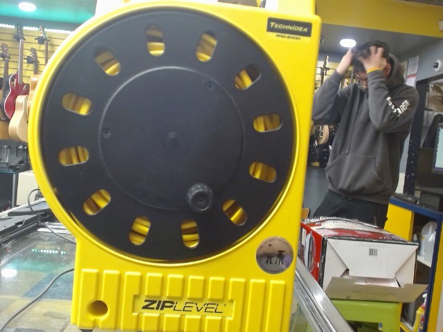 Zip level condition neuf