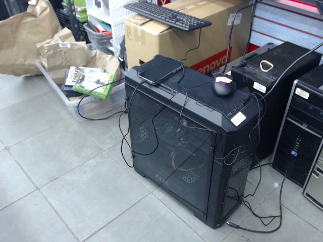 Tour 7700k 32gb ram 1070gtx 2.5tb memoir