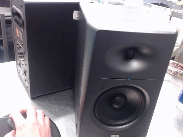 Speaker de studio