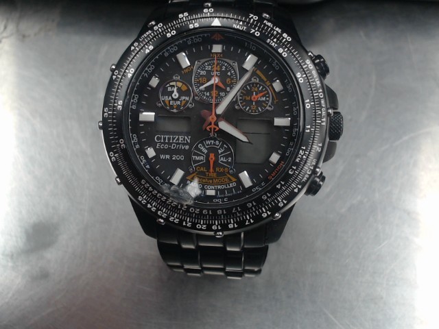 Montre citizen noir wr-200 deja amene