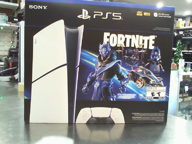 Ps5 avec manette et fils