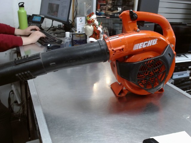 Blower a feuille a gaz