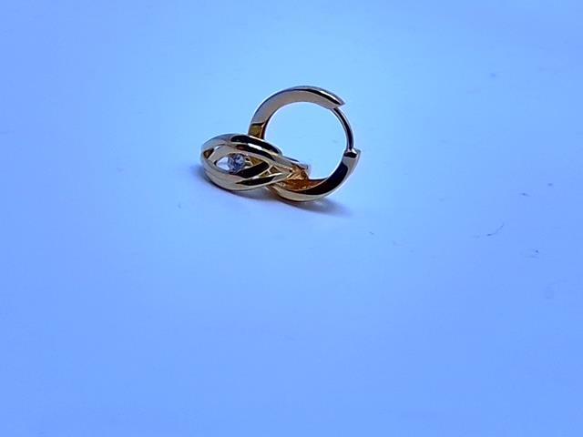 BOUCLES D OREILLES EN OR 10KT