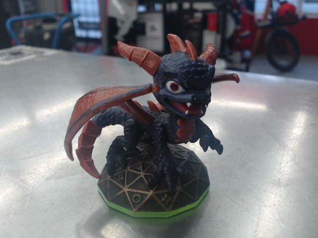 Skylander spyro's adventure 