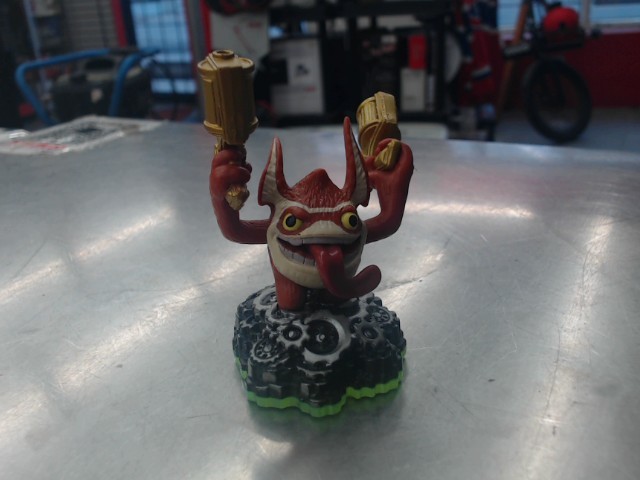 Figurine skylander 