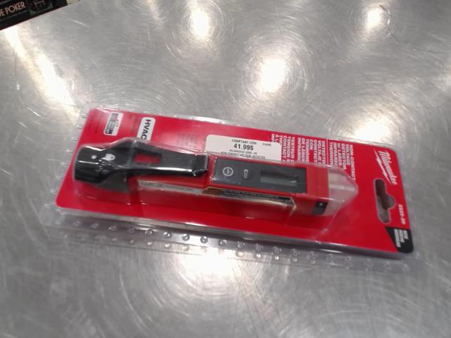 Non contact voltage detector