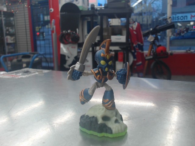Figurine skylander 