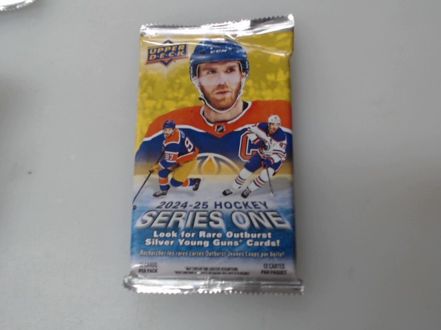 Carte hockey 2024-25 series one