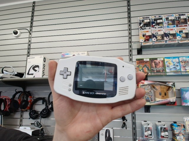 Game boy advance blanc