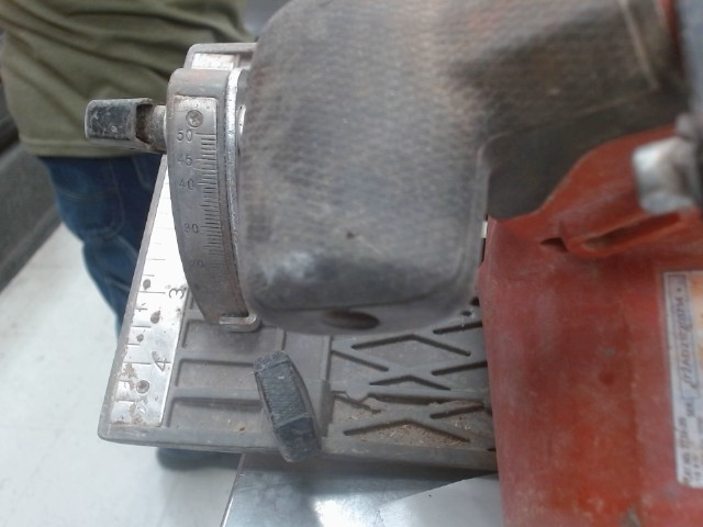 Scie circulaire a betterie