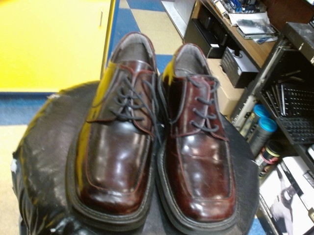 Paire de soulier grandeur 42