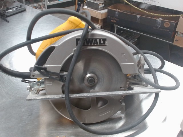 7'1/4 circular saw like new