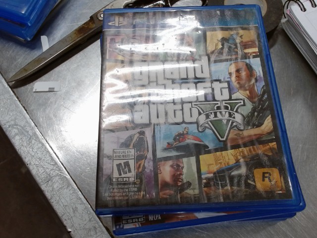 Grand theft auto v ps4