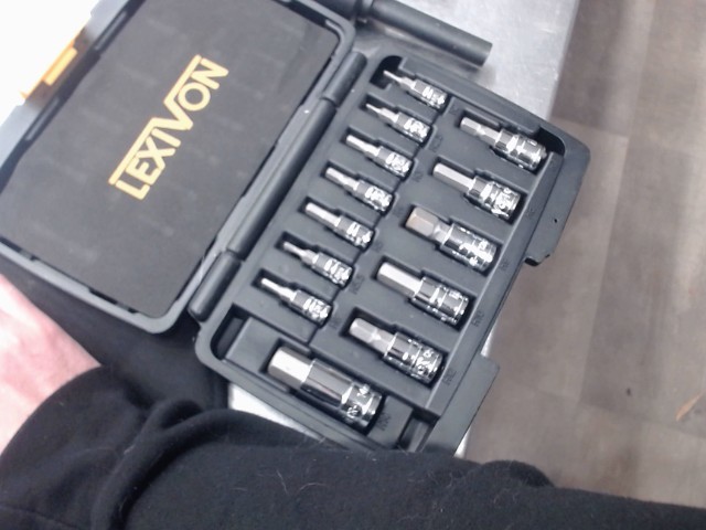 Lexivon  kit de douille