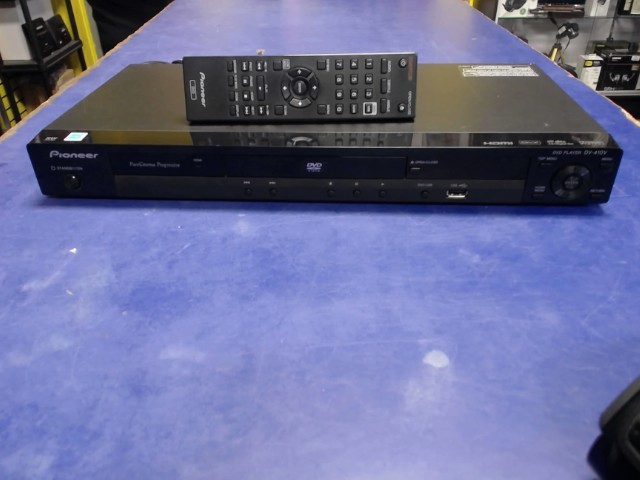 Lecteur dvd avec manette