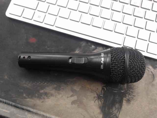 Micro noir cardiodid pvi2