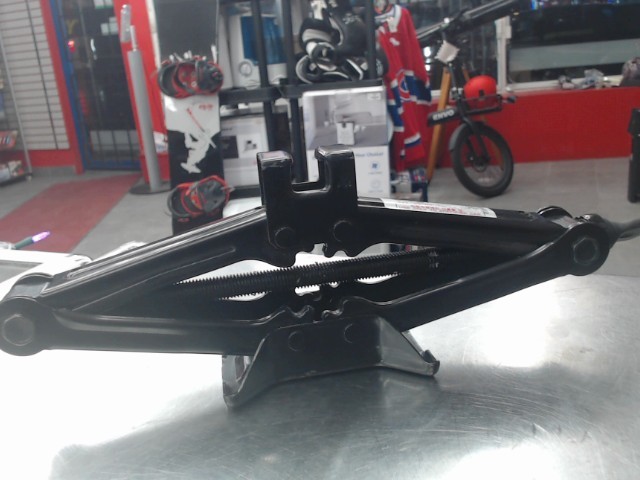 Cric losange 1 tonne comme neuf