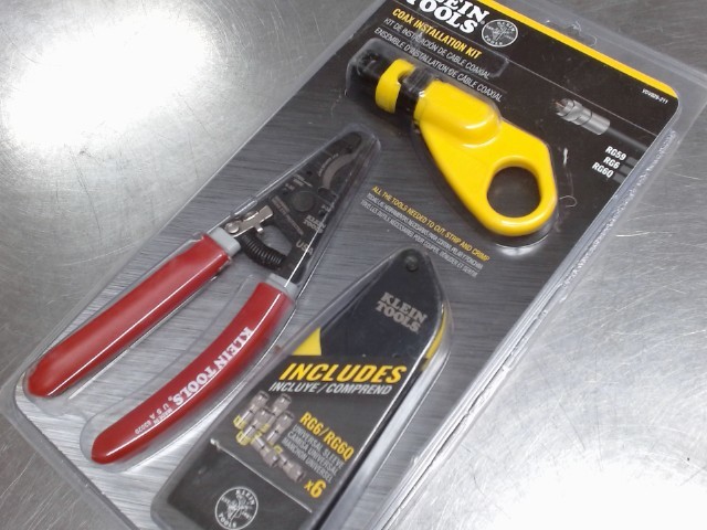 Ensemble dinstallation de cable coaxial