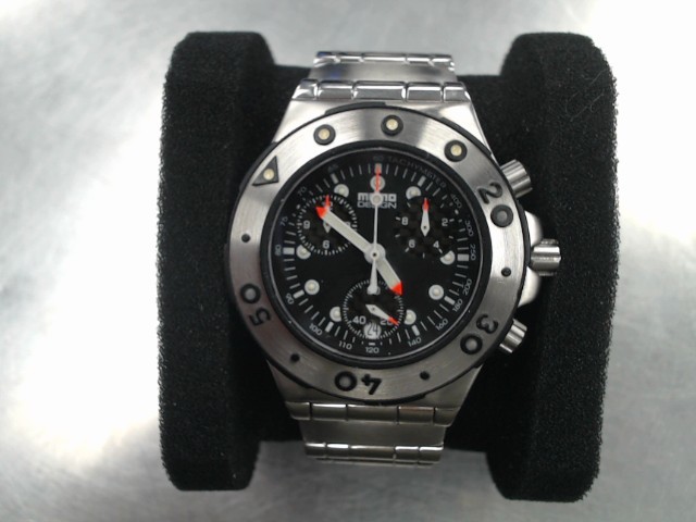 Montre stainless chronograph black dial