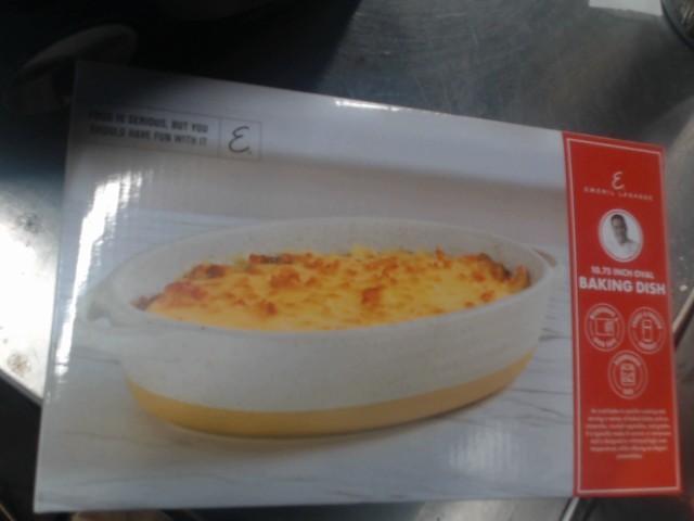 Baking dish new