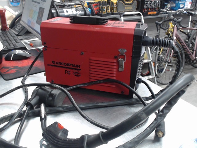 Soudeuse mig160 rouge arccaptain