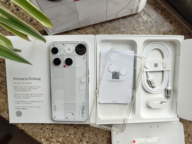 Nothing phone 3 blanc box cable