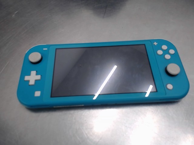 Nintendo switch lite dans case