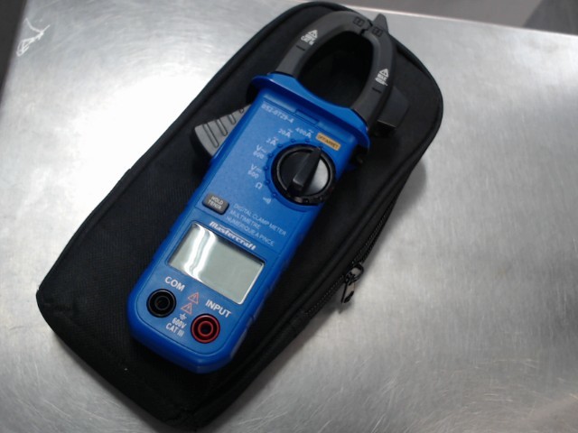 Voltmetre mastercraft avec acc