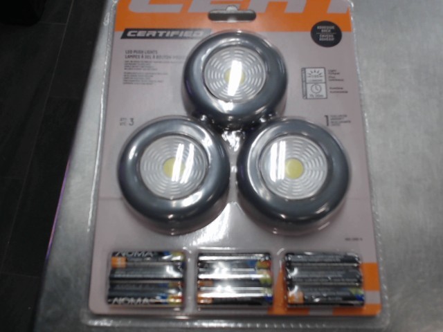 Lampe a del bouton-poussoir