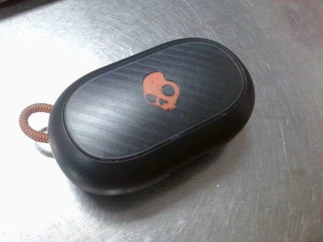 Ecouteur ear bud noise canceling