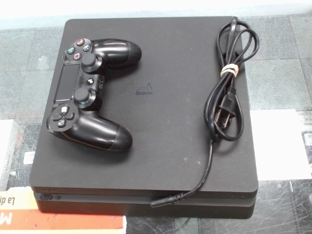 Console ps4 avec manette