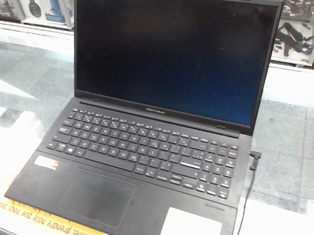 Amd 5/8gb ram/500ssd + chg