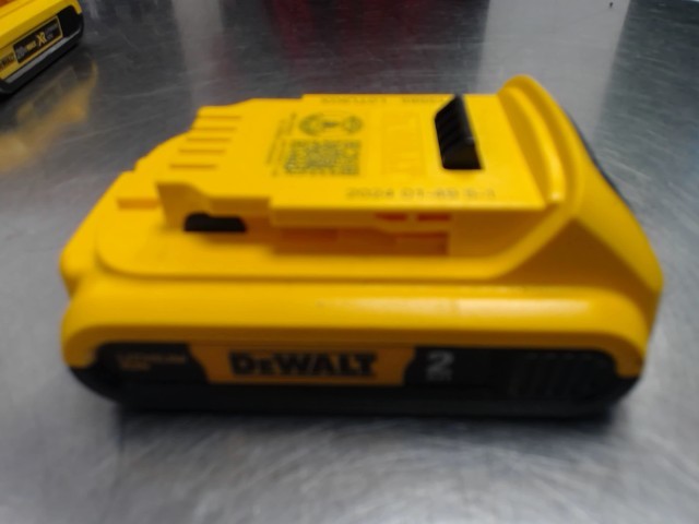 Batterie dewalt 2ah