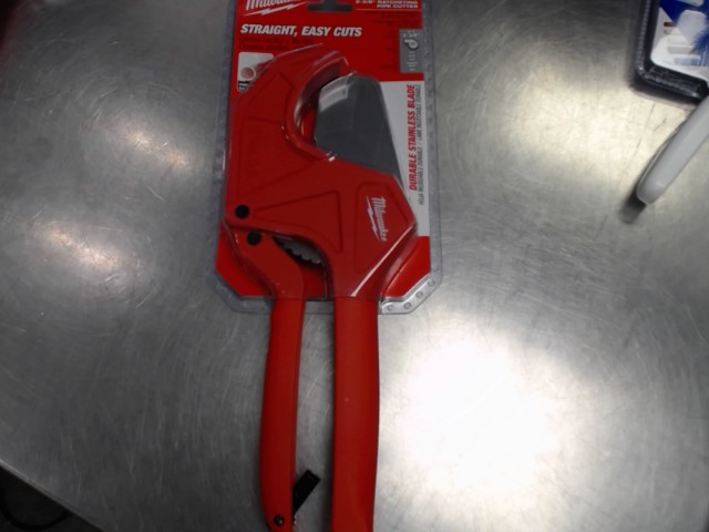 Pipe cutter milwaukee neuf