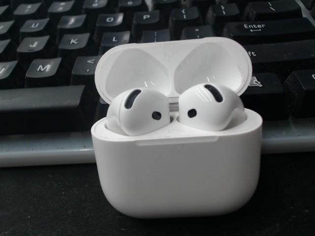 Airpods 4 avec boitier