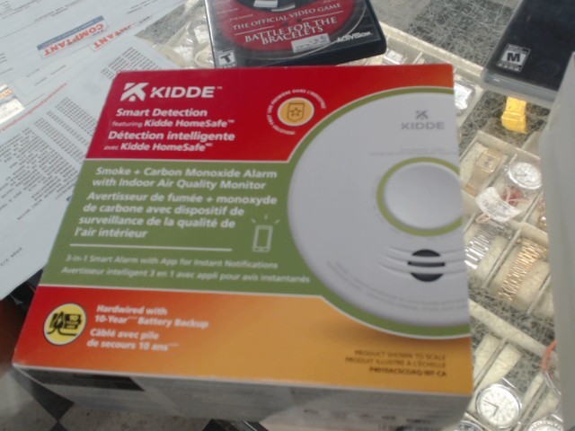 Smart smoke detector