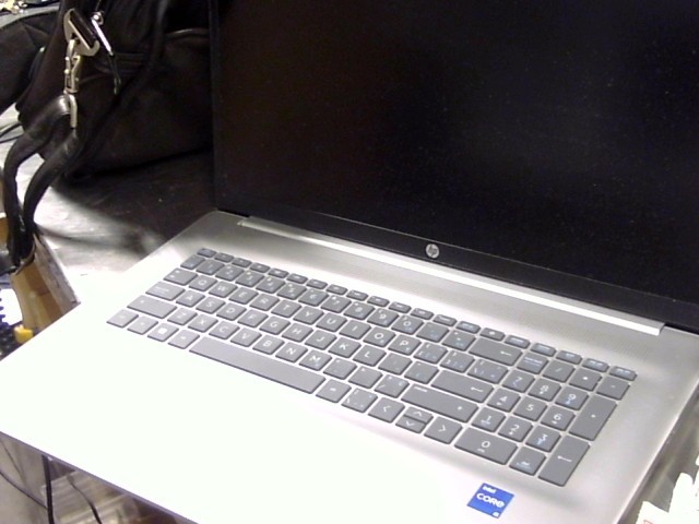 Laptop gris hp pw-1026