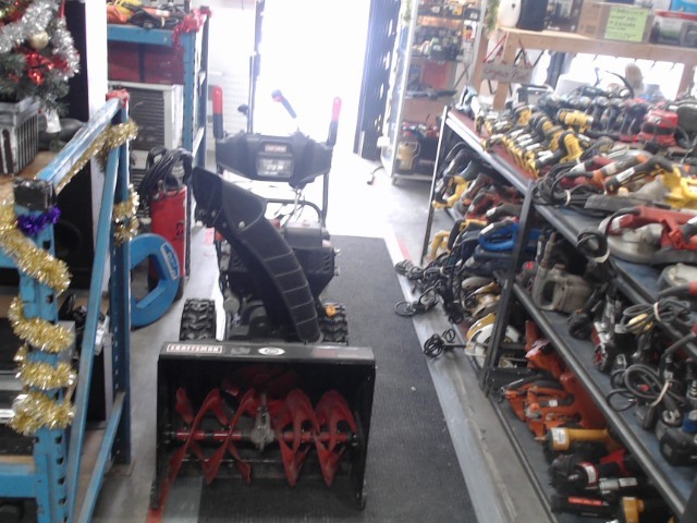 Souffleuse gaz(24''/208cc)