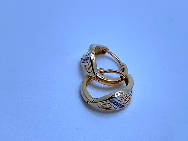 BOUCLES D OREILLES EN OR 10KT