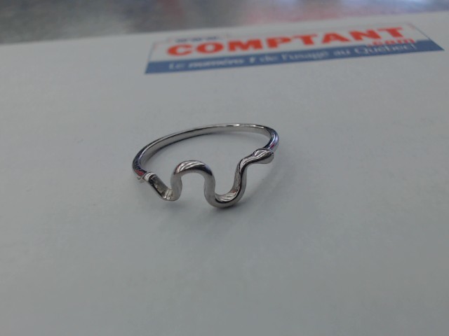Bague en argent avec serpent