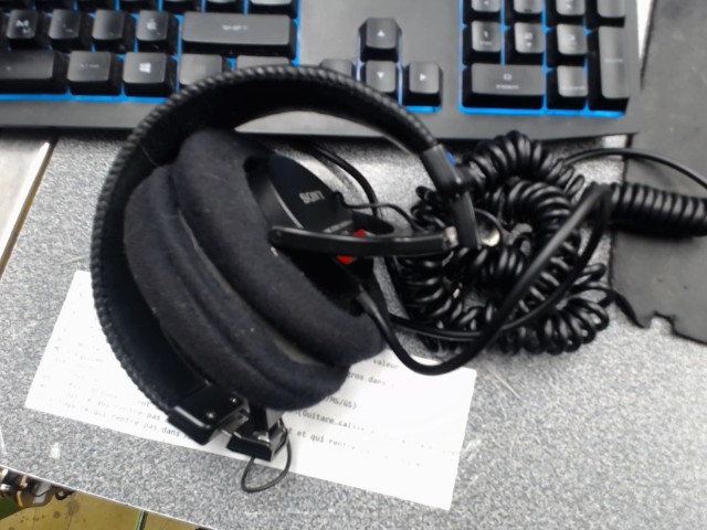 Ecouteur sony 1 seul cote fonctionne