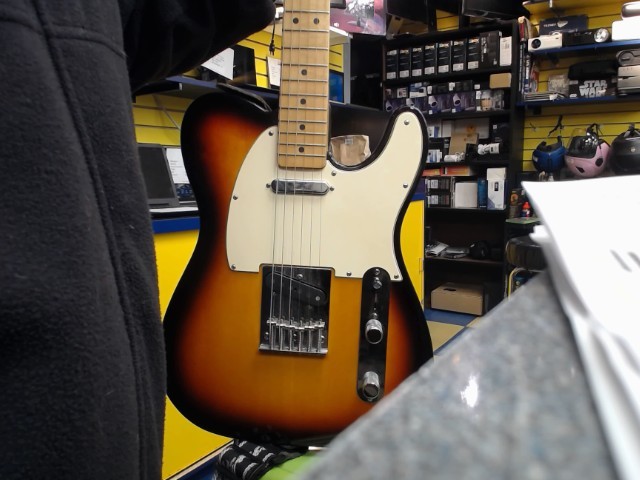 Guitare mexico 1994 sans case