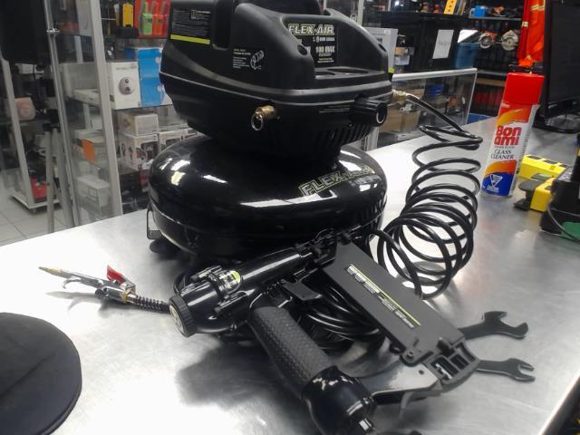 Compresseur 3 gallons + cloueuse