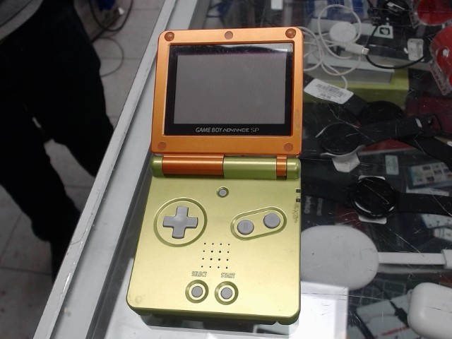 Gameboy sp avec jimmy neutro + chargeur