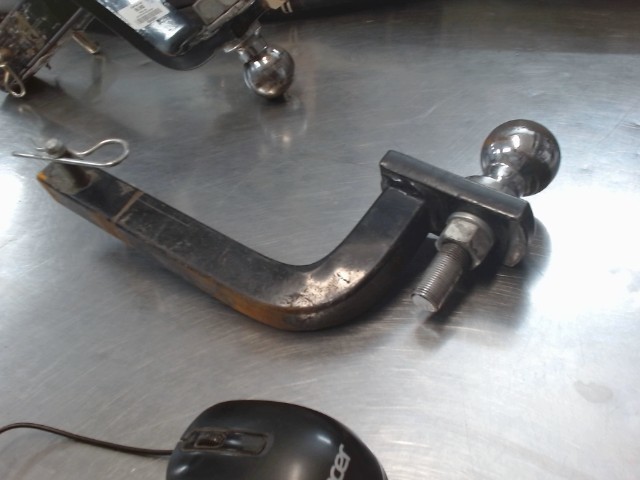 Hitch pour voiture 2000lbs